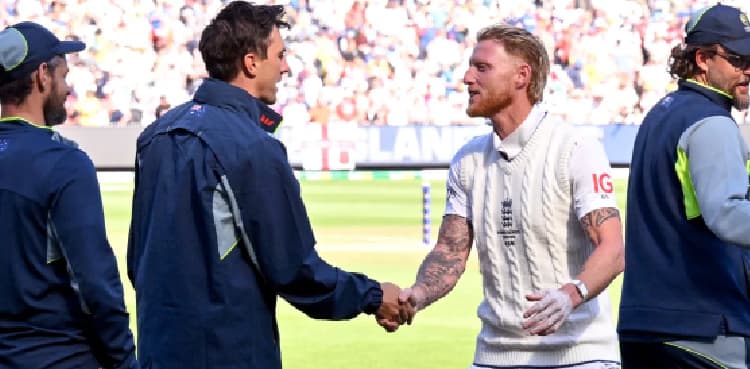 England snap 15-year losing streak to win chaotic 4th Ashes Test
