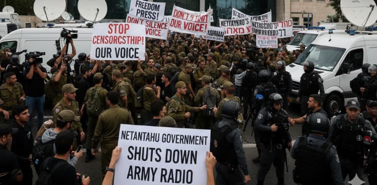 Netanyahu government moves to shut down Israel's Army Radio station