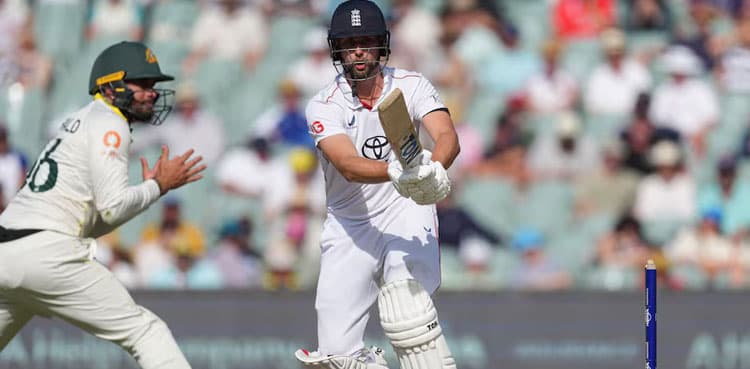 Australia crush England fightback to retain Ashes with 82-run victory in Adelaide