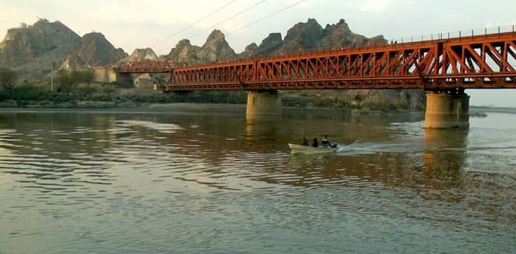 Chenab River flow stabilizes after significant volatility: Pakistan