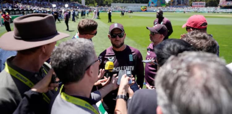 England's McCullum takes heat after Ashes defeat