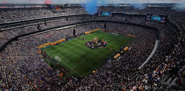 FIFA urged to stop WC ticket sales after “extortionate” prices revealed