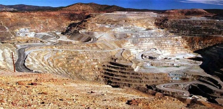 Five Pakistani business groups to invest billions of dollars in Balochistan’s mineral sector
