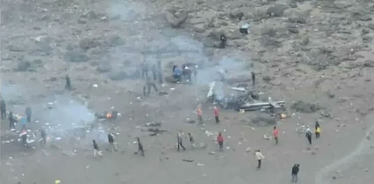 Helicopter crash on Tanzania's Mount Kilimanjaro kills five, aviation authority says