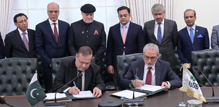 Islamic Development to provide $475m to finance M-6 Sukkur-Hyderabad Motorway