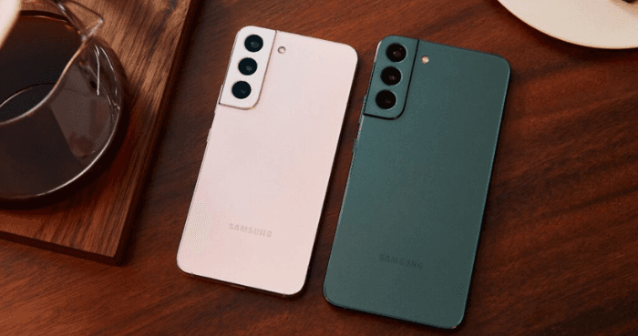 Samsung Galaxy S22 owners report bootloops and battery drains after January update