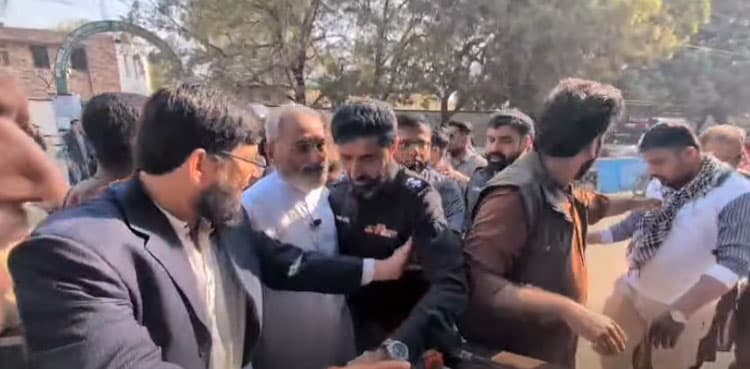 JI Karachi leaders arrested as party gears up for Feb 14 sit-in