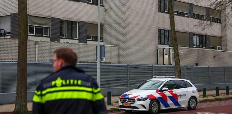 Jewish school in Amsterdam damaged by explosion
