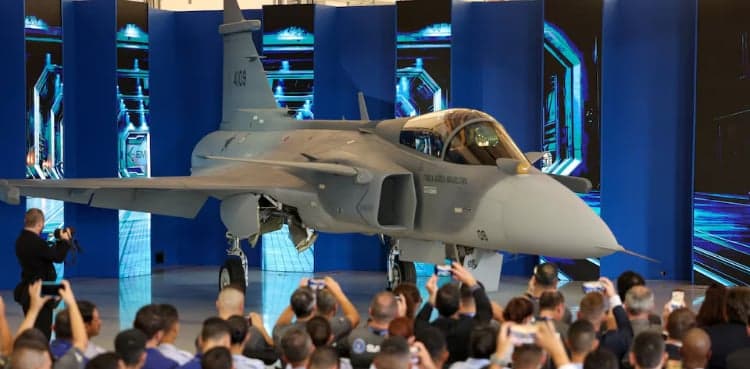 Brazil unveils first supersonic fighter jet assembled in country