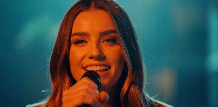 Lauren Daigle unveils SiriusXM Music Box with single ‘You Lead Me'
