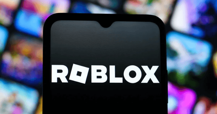 Roblox launches AI chat filter to rephrase offensive language