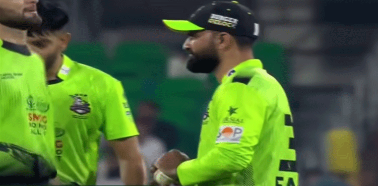 Fakhar Zaman charged with ball-tampering in PSL clash