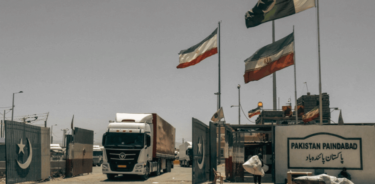 Pakistan eases export conditions for trade with Iran