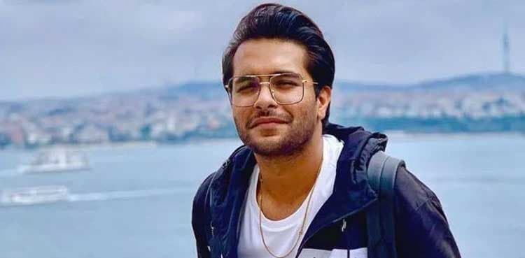 Asim Azhar pens emotional note to fans after sold-out shows