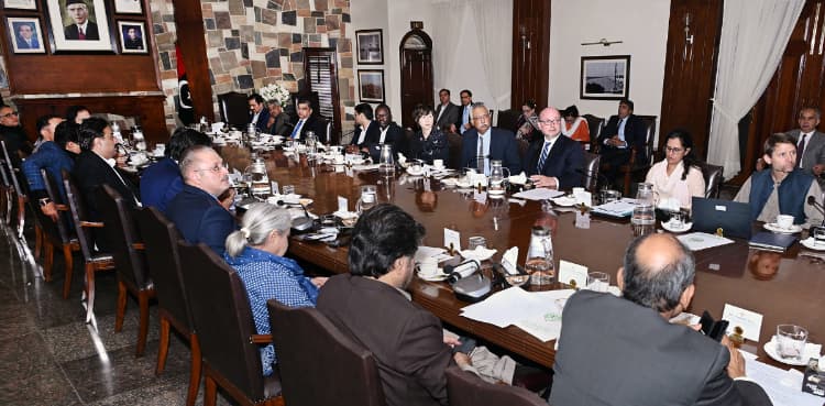 World Bank reviews development projects in Sindh