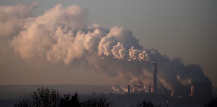 Britain's greenhouse gas emissions fell 2% last year