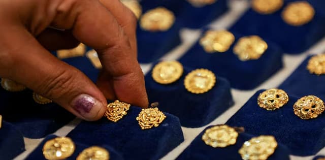 India’s gold investment demand tops jewellery for first time ever in March quarter