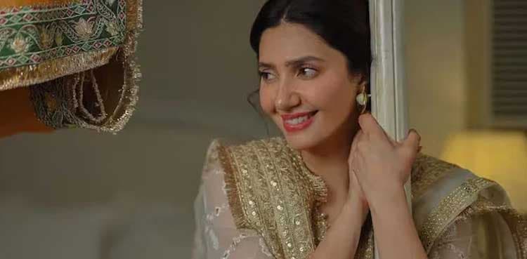 Mahira Khan shares an adorable post in memory of her Nani