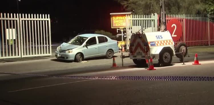 One killed after car swerves into group of people in Melbourne