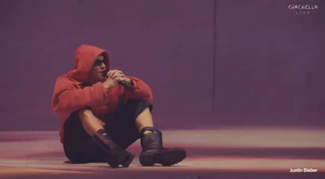 Justin Bieber’s Coachella set criticised as ‘lazy’ after streaming hits from YouTube