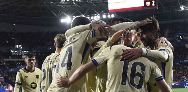 History-chasing Barca eye title party in Liga Clasico