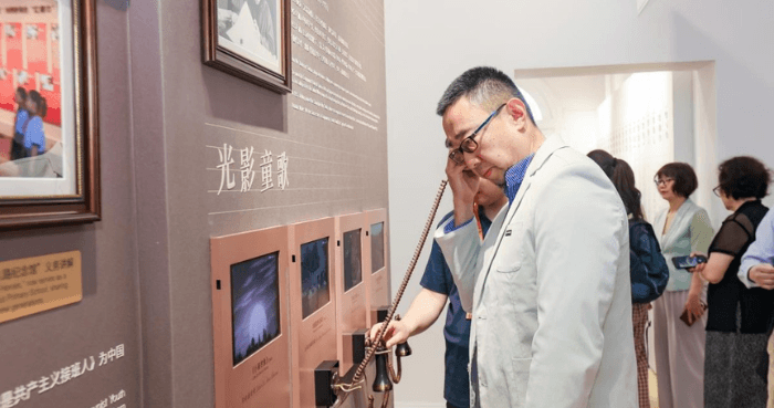China wood flexoelectricity breakthrough enables self powered sensors