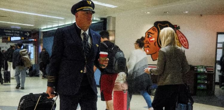 FAA closes probe into airline compliance with shutdown flight cuts
