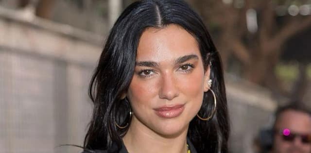 Dua Lipa makes shocking appearance on stage ahead of wedding