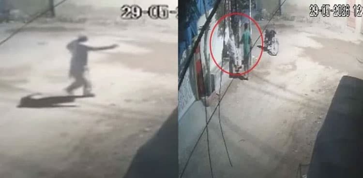 Karachi: CCTV Captures Robbers Mugging Elderly Man in Model Colony