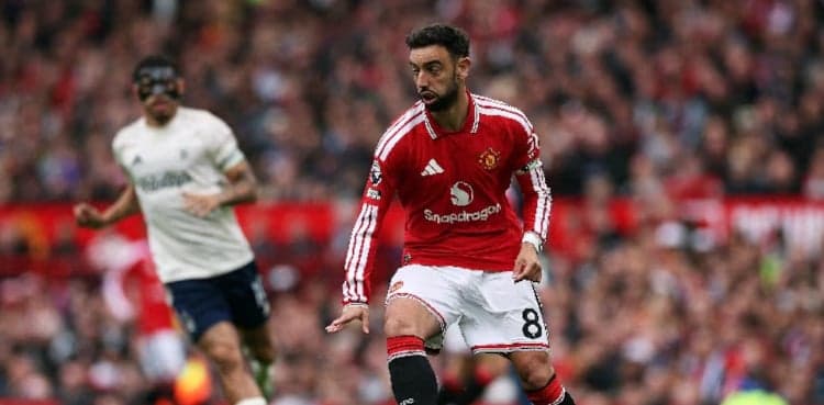 Fernandes 'proud' to match Premier League assists record
