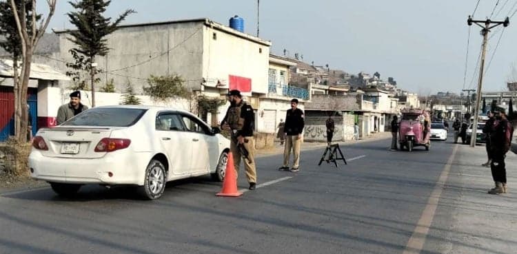 Muharram security: Police call eight KP districts 'extremely sensitive'