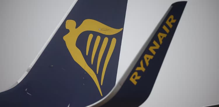 Ryanair profit may come under 'a bit of pressure' if oil prices stay high, CEO says
