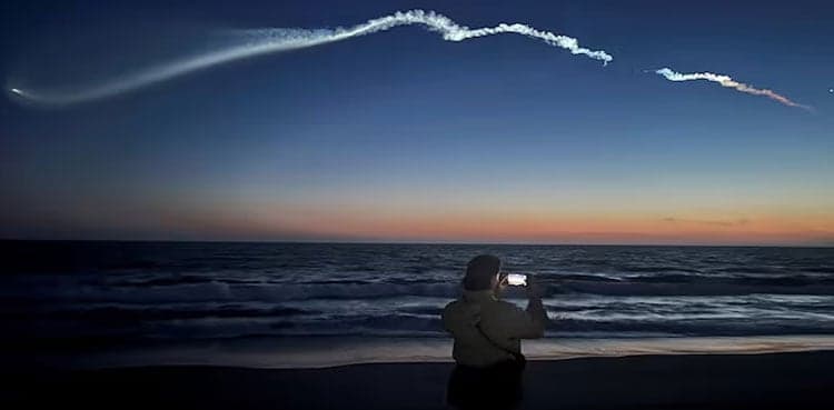 Pentagon spars with SpaceX over Starlink price hike during Iran war