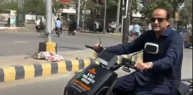 Viral: Murtaza Wahab rides e-bike without helmet or license