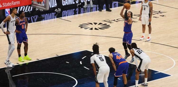 Knicks hold off Spurs 105-104 for 2-0 NBA Finals lead
