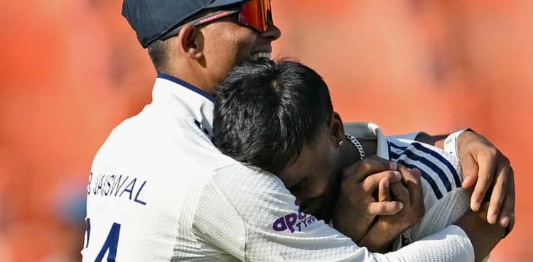 Suthar stars on debut as India crush Afghanistan in biggest Test victory