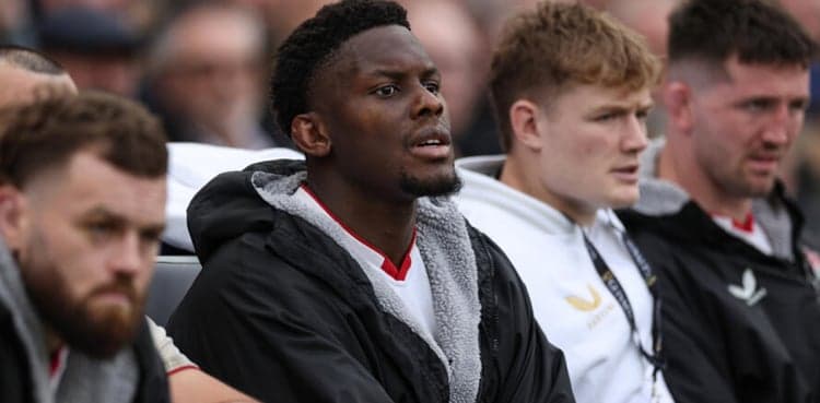 Itoje out of latest England training squad