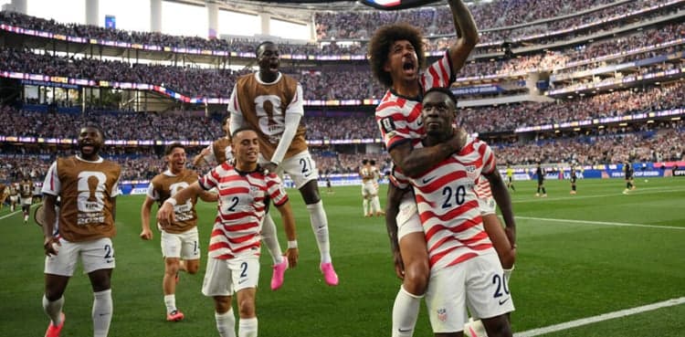 US beat Paraguay 4-1 in dream start for World Cup co-hosts