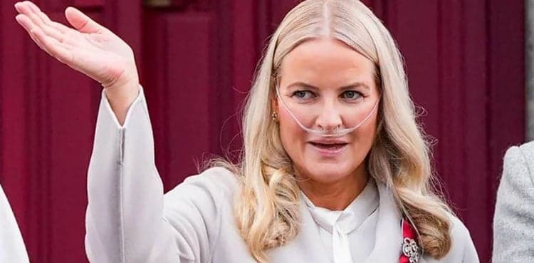 Crown Princess Mette-Marit placed on transplant waiting list