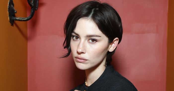 Gracie Abrams reveals 'Daughter from Hell' tracklist