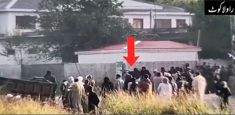 Video surfaces showing JAAC operatives firing at security forces in Rawalakot