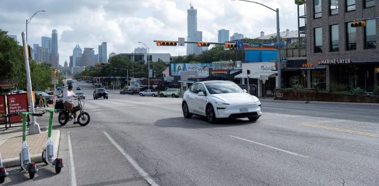 Tesla rolls out unsupervised robotaxis in Austin