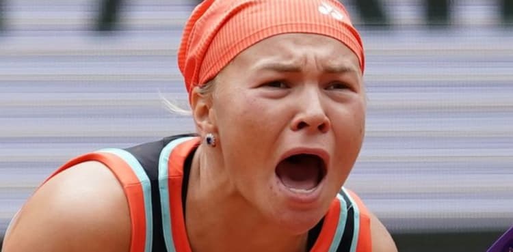 Diana Shnaider stuns Aryna Sabalenka in French Open quarter-finals