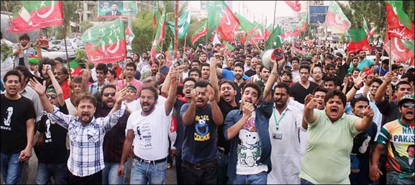 Police arrested dozens of PTI workers going to Bani Gala