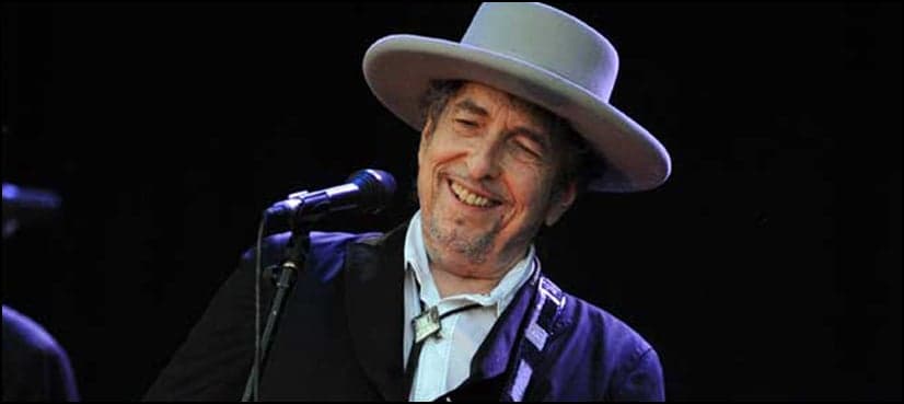 Bob Dylan finally accepts Nobel prize
