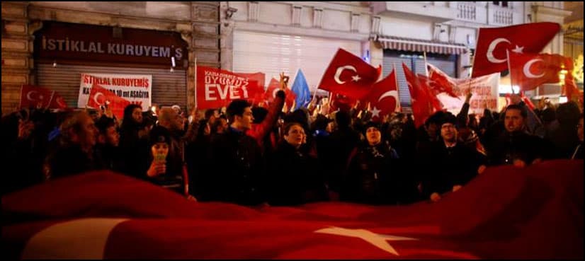 Netherlands bars Turkish ministers as rally dispute escalates
