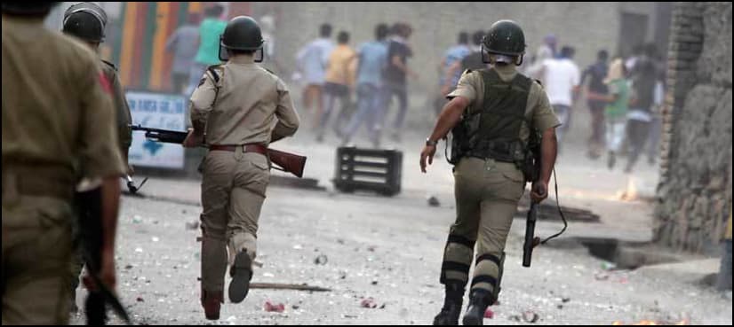Indian troops open fire, kill two civilians in occupied Kashmir