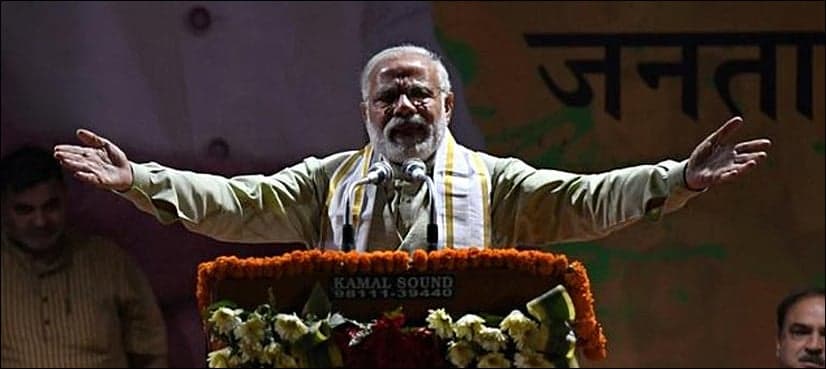 Top Indian politicians charged over Babri mosque demolition