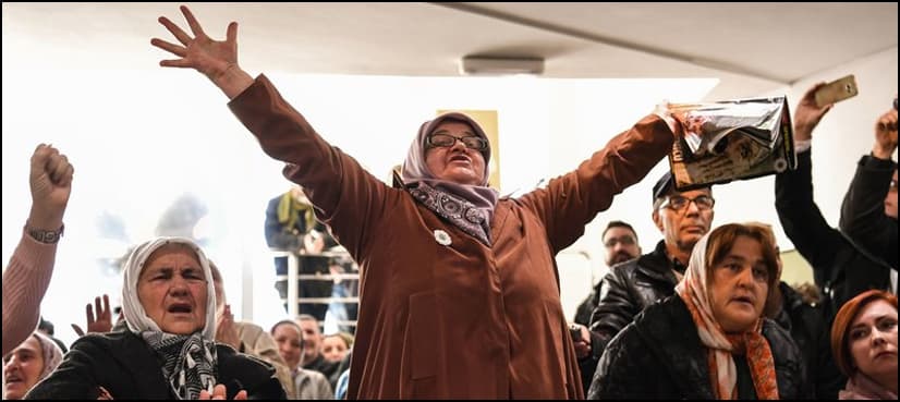 Srebrenica women cry tears of joy over Mladic life sentence