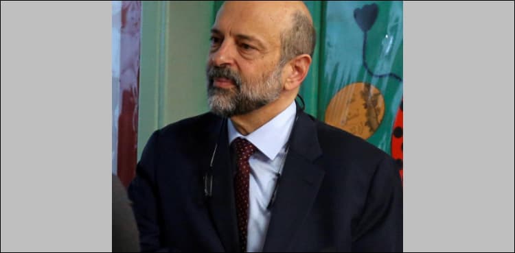 Jordan's king appoints economist to form new government, calls for dialogue